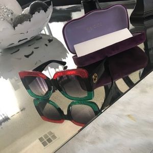 Gucci shades (authentic)